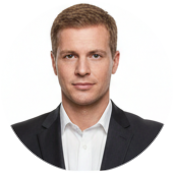 Андрей Смирнов